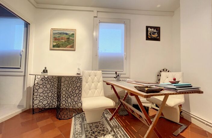Perpignan – Boulevard Wilson - Rare appartement T5 avec parquet massif — photo 5