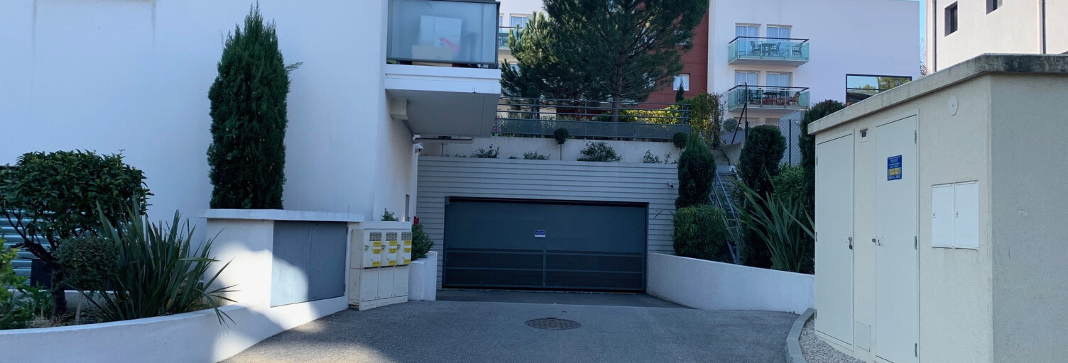 Garage  22 m² à louer à Antibes (06600)