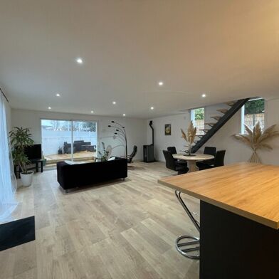 Maison 4 pièces 364000 €