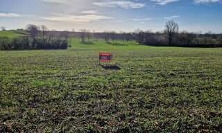 Terrain   m² à vendre à Saint-Cirq (82300)