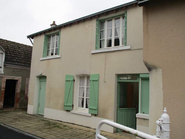 Maison de bourg mitoyenne — photo du bien