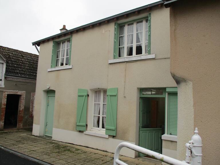 Maison de bourg mitoyenne — photo 1