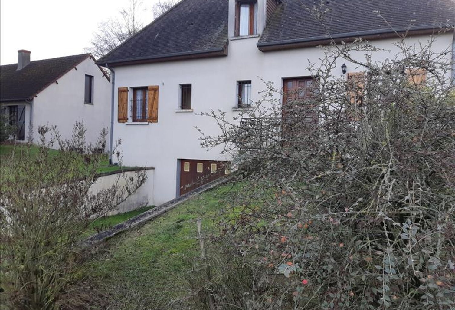 Maison de ville de 5 pièces principales — photo 1