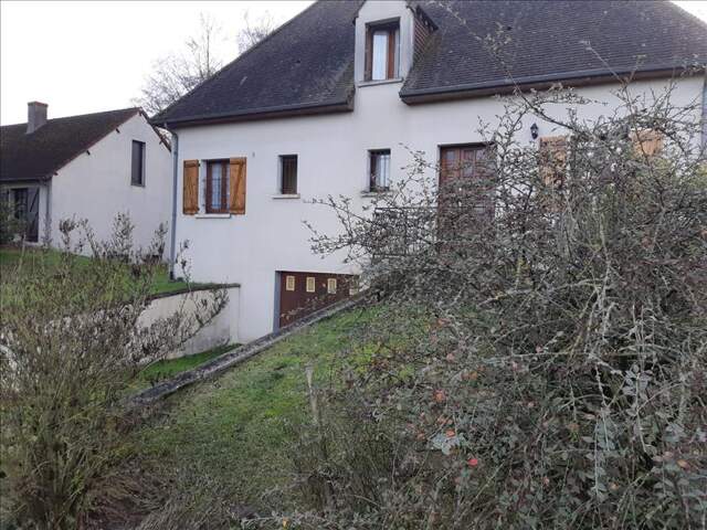 Maison de ville de 5 pièces principales — photo du bien