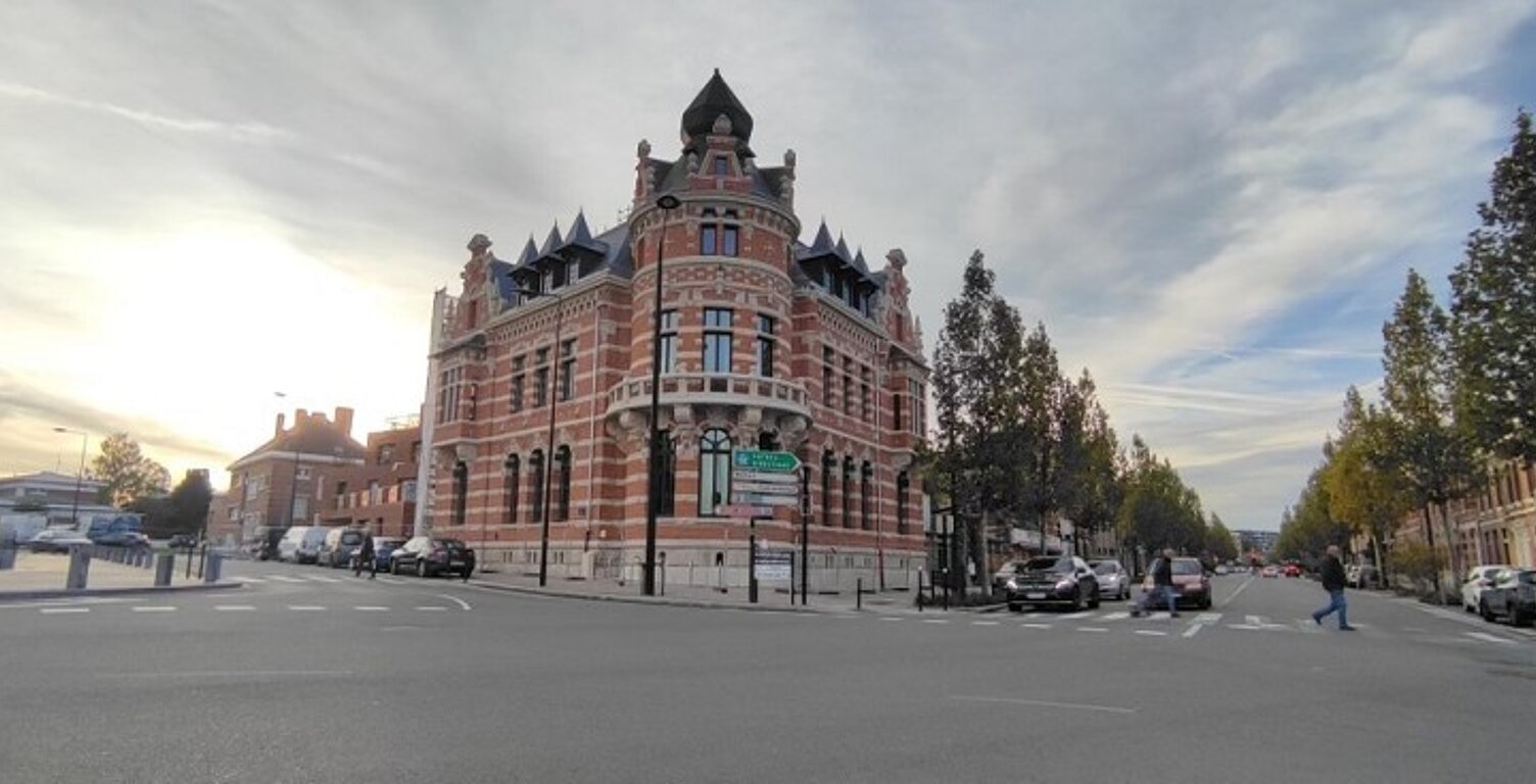 Immeuble VALENCIENNES — photo 1