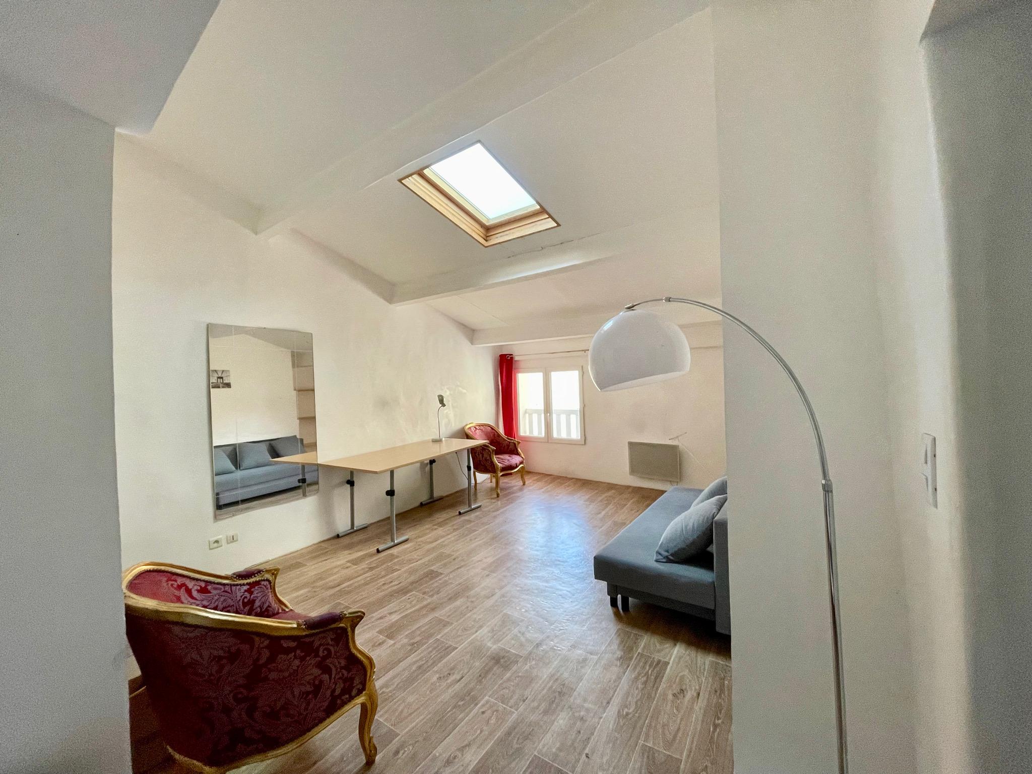 Appartement 1 pièces  à vendre Aix-en-Provence 13090