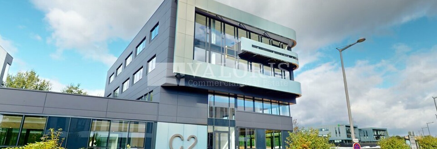 Bureau  1181 m² à louer à Limonest (69760)