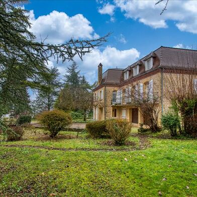 Maison 11 pièces 316500 €