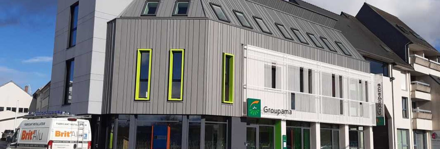 Bureau  217 m² à louer à Landerneau (29800)