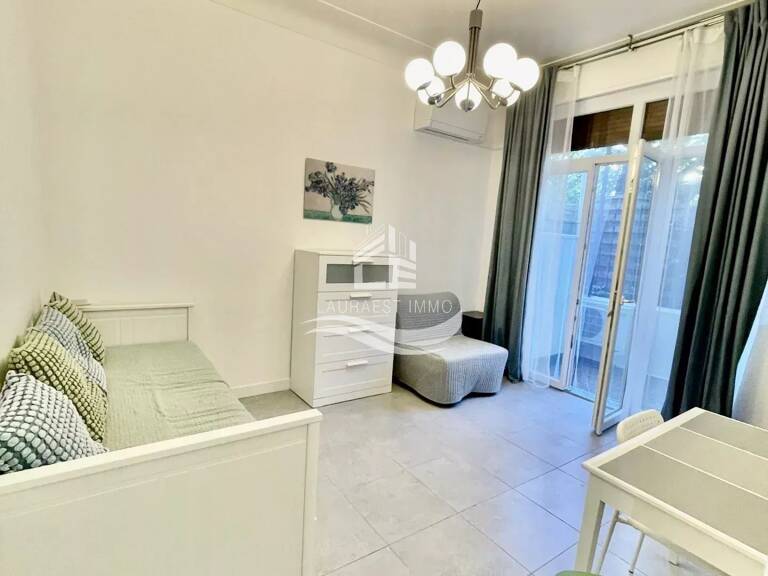 APPARTEMENT F1/ RDJ /Carrè D’Or — photo 1