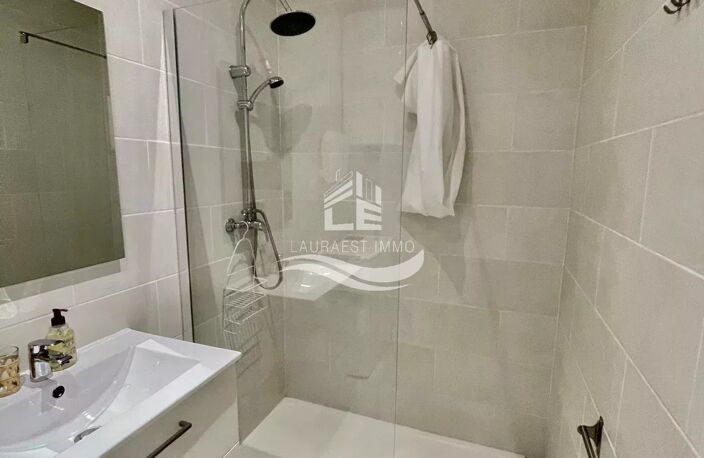 APPARTEMENT F1/ RDJ /Carrè D’Or — photo 4
