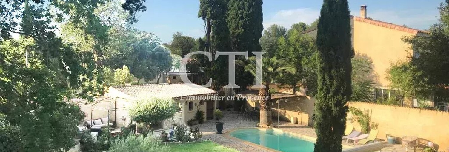 Maison 6 Pièces 214 m² à vendre à Avignon (84000)