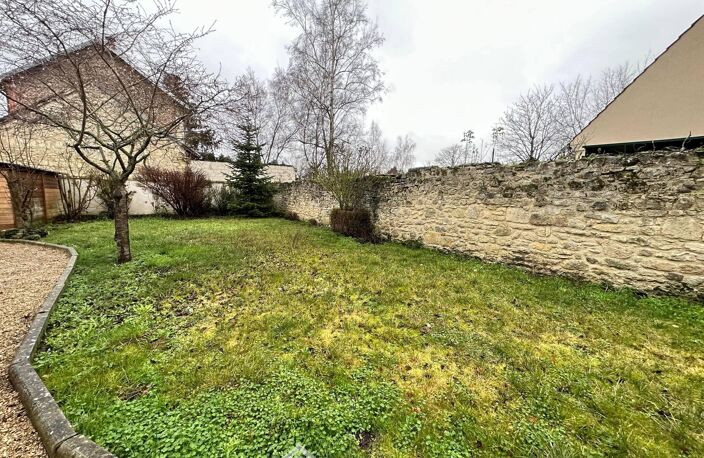 Maison - 205m² - Bruyères-et-Montbérault — photo 2