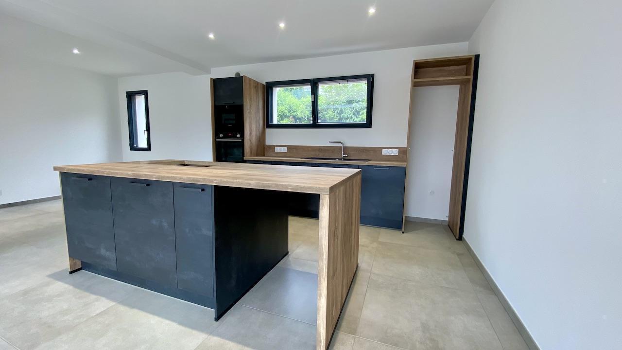 Photo Villa neuve 136 m2 sur 725 m2 Chambéry / Sonnaz image 4/4