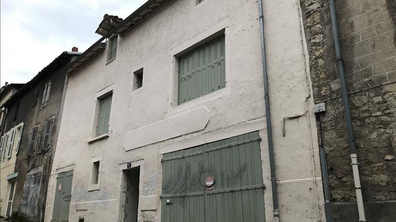 maison 7 pièces 195 m2 à vendre à Villefranche-de-Rouergue (12200)