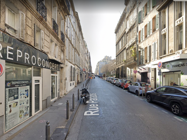 Grand Local commercial Hyper centre Marseille — photo du bien