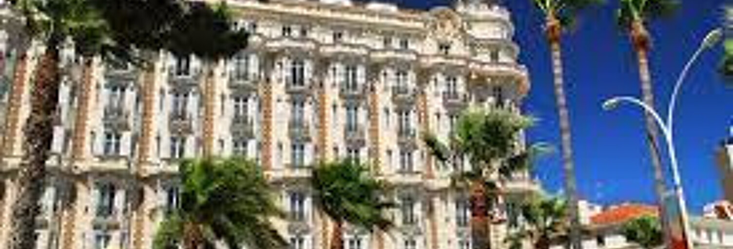 Commerce  49 m² à vendre à Cannes (06400)