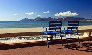 Commerce  102 m² à vendre à Cannes (06400)