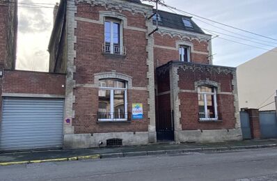 vente maison 131 250 € à proximité de Clairfontaine (02260)