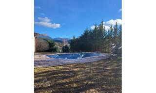 Terrain  732 m² à vendre à Saint-André-les-Alpes (04170)