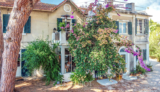 Villa / Maison 7 pièces  à vendre La Ciotat 13600