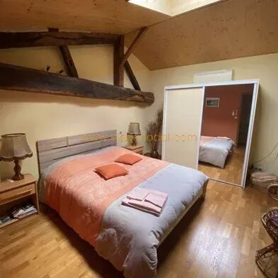 Maison 7 pièces 890000 €