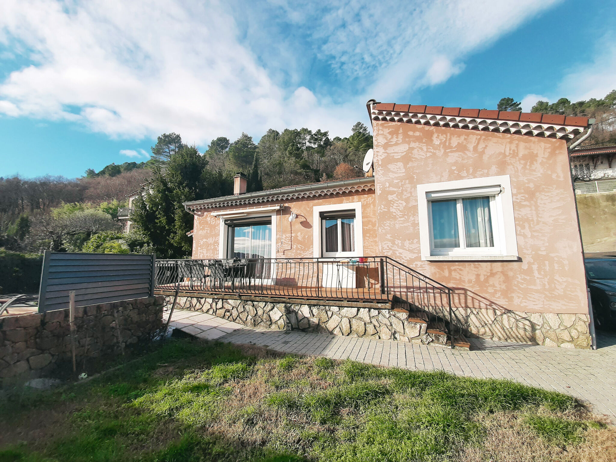 Villa / Maison  T5 à vendre Labégude 07200