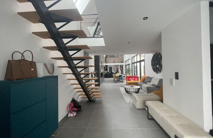 LOFT — photo 5