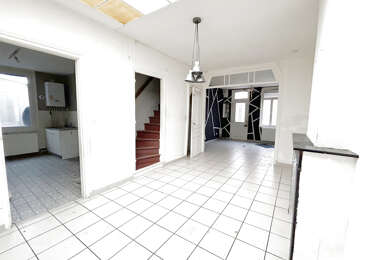 Maison 6 pièces 75000 €