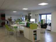 Local commercial — photo 2