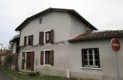 vente maison 66 150 € à proximité de Verneuil (16310)