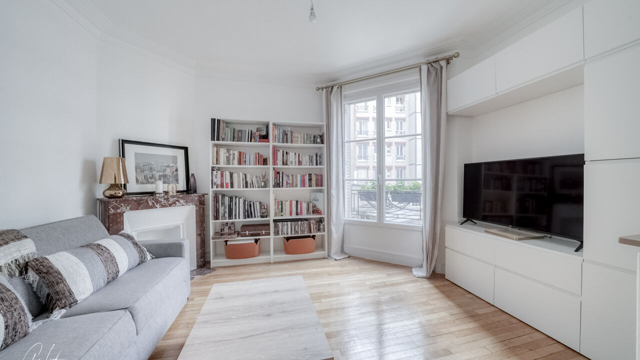 appartement 2 pièces 45 m2 à vendre à Courbevoie (92400)