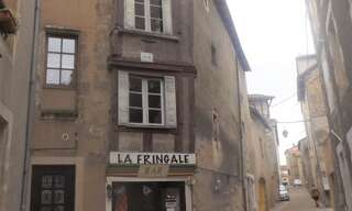 Commerce 10 Pièces  m² à vendre à Confolens (16500)