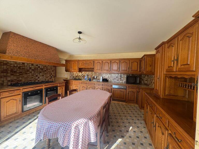 Maison 6 pièces 257 m² — photo 1