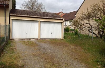 garage  pièces 583 m2 à vendre à Saint-Gaultier (36800)