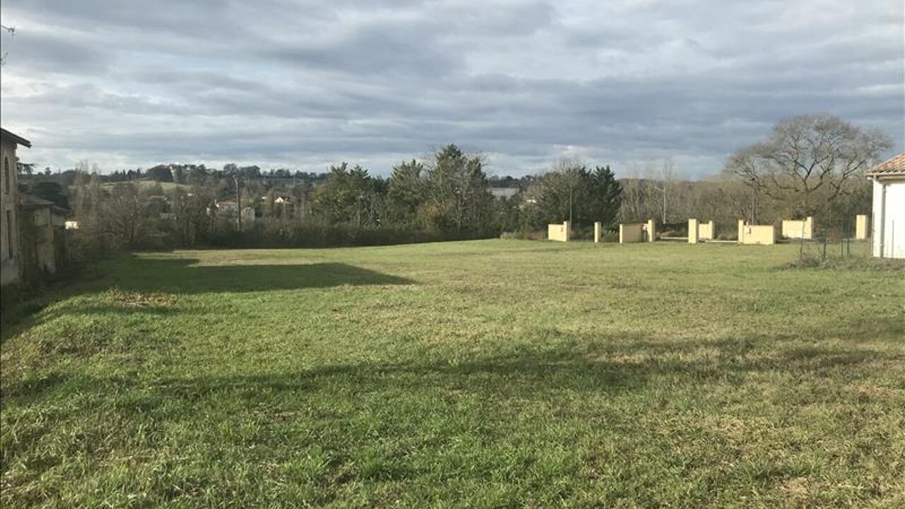 terrain  pièces 338 m2 à vendre à Nérac (47600)