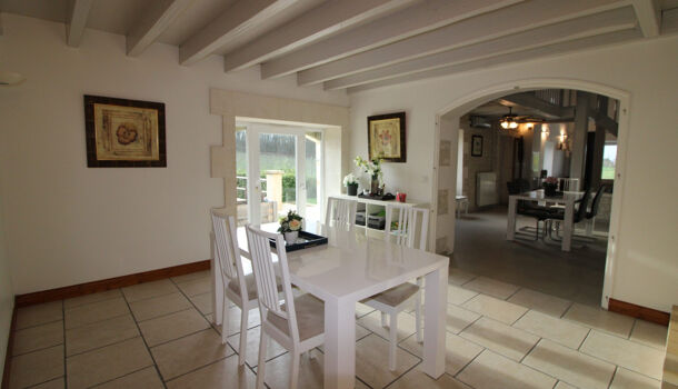 Villa / Maison 9 pièces  à vendre Segonzac 16130