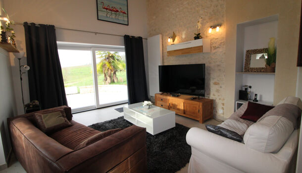 Villa / Maison 9 pièces  à vendre Segonzac 16130