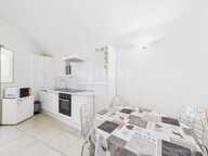 Appartement 2 pièces en étage - Menton Vieille Ville — photo 2