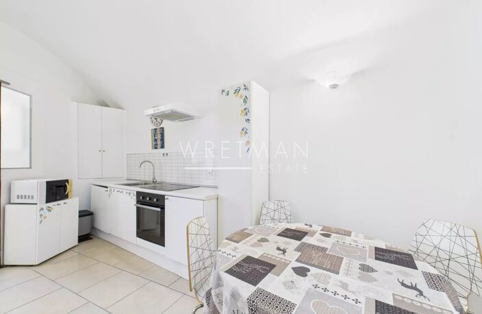 Appartement 2 pièces en étage - Menton Vieille Ville — photo 2