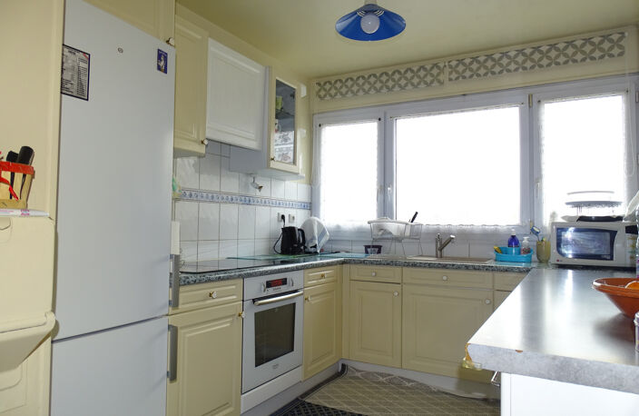 EXCLUSIVEMENT CHEZ COBIMMO Appartement 3 Pièces très lumineu — photo 3