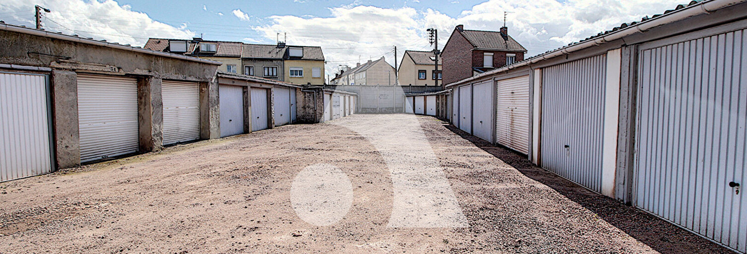 Garage  18 m² à louer à Dechy (59187)
