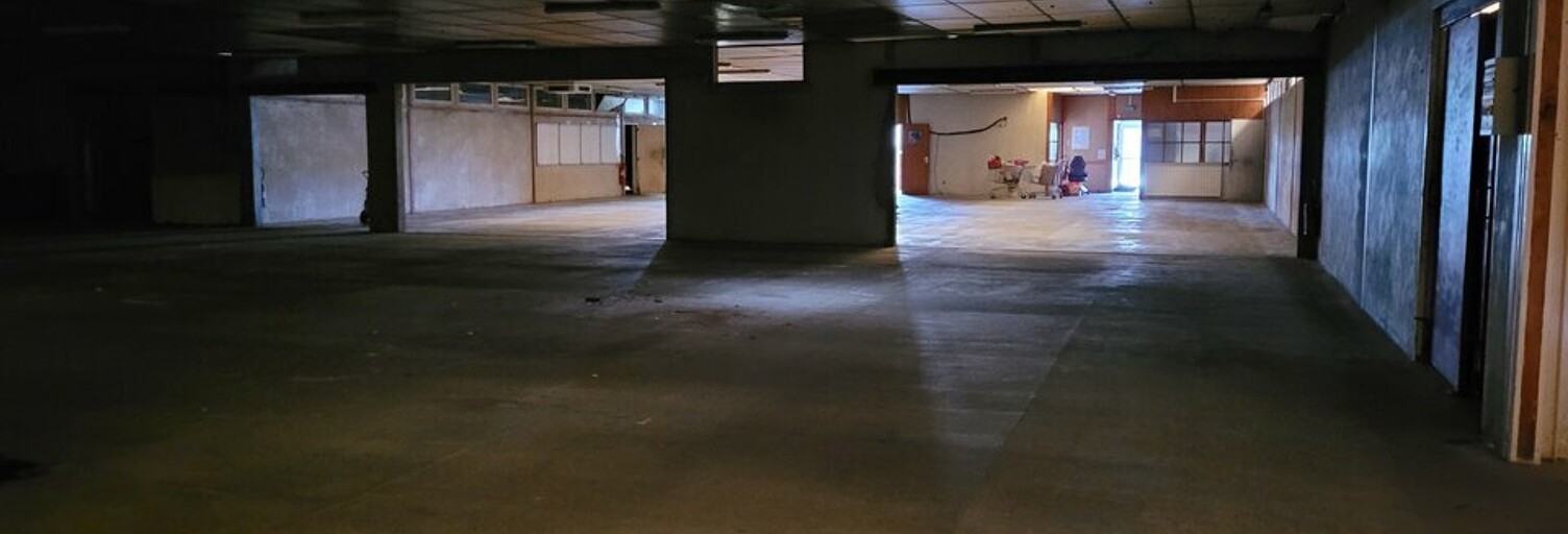 Commerce  1500 m² à louer à Saint-Paul-lès-Dax (40990)