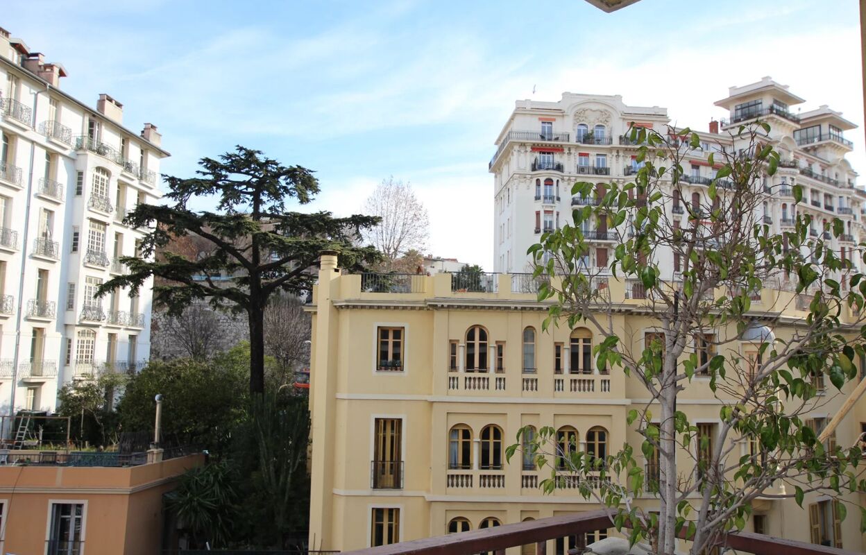 appartement 3 pièces 61 m2 à vendre à Nice (06000)