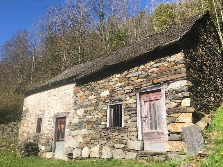 2 Granges en montagne avec CU — photo 1