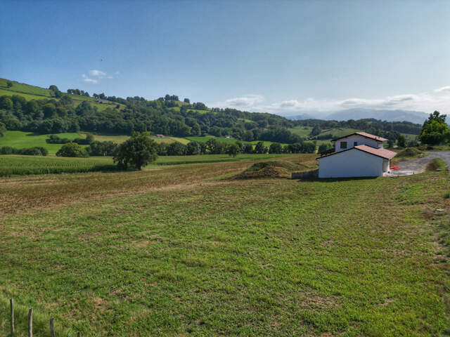 Terrain à bâtir de 1197m2 — photo du bien
