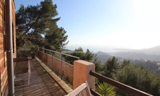 Maison 6 Pièces 180 m² à vendre à Castellar (06500)