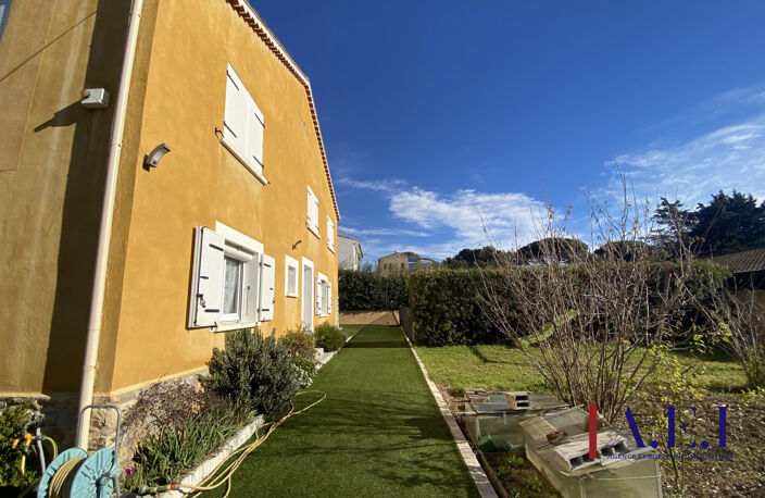 Villa 9 pièces avec piscine — photo 2