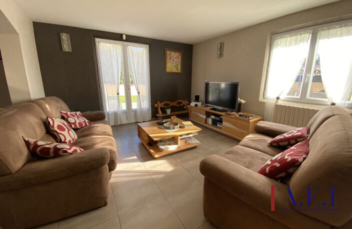 Villa 9 pièces avec piscine — photo 4
