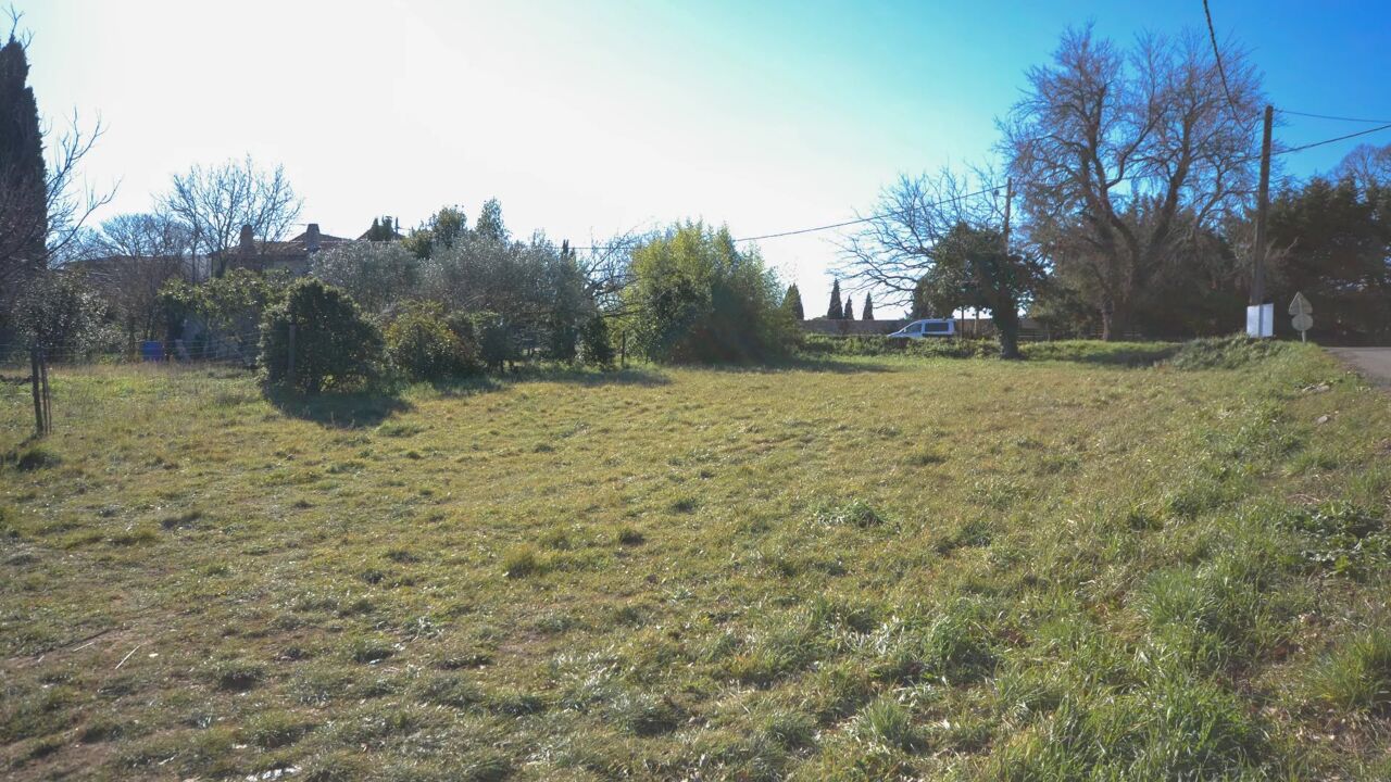 terrain  pièces 374 m2 à vendre à Uzès (30700)